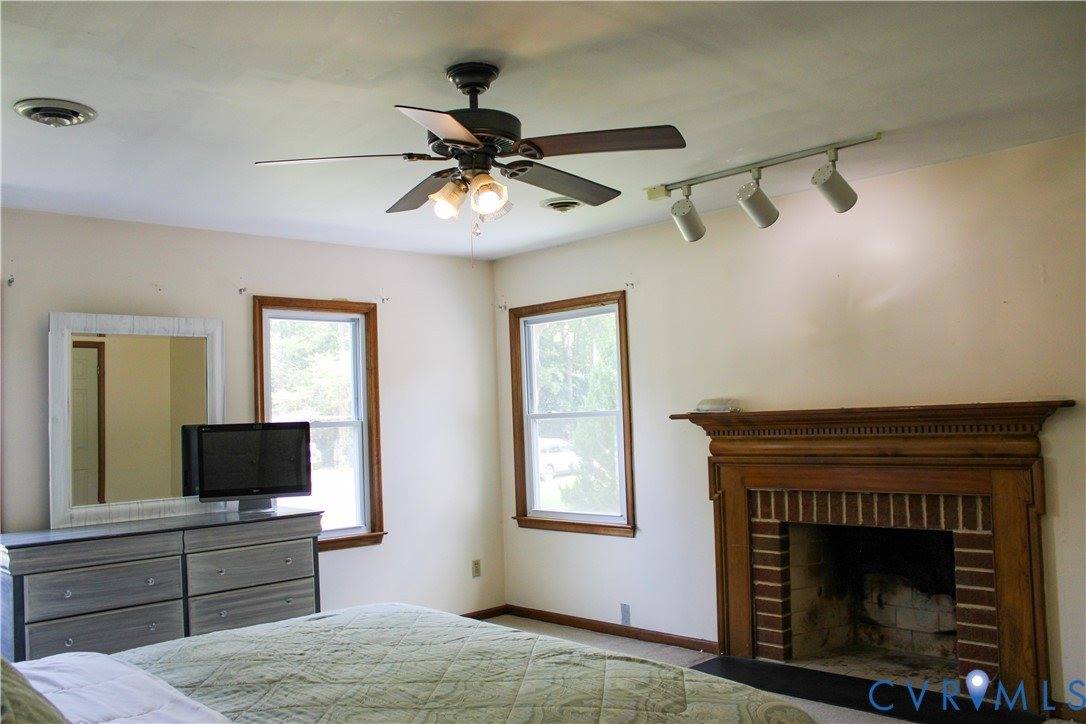 9165 Chatham Grove Lane, Chesterfield County, VA 23236