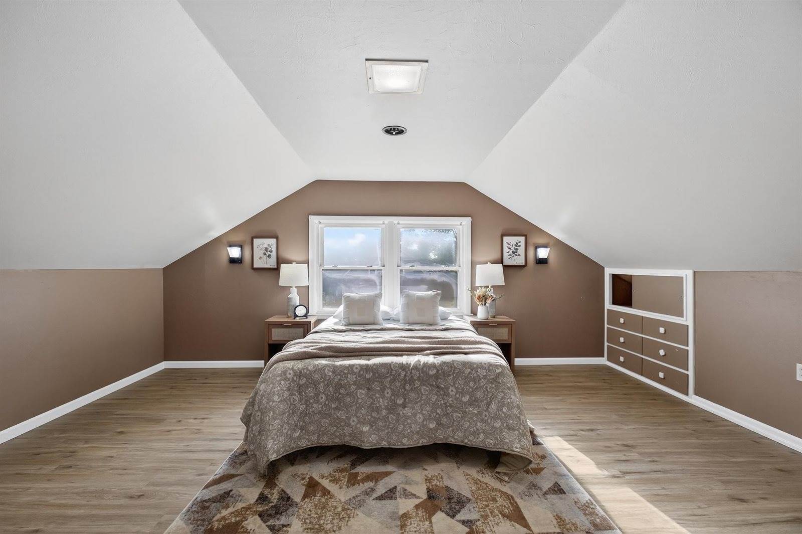 141 10th Street South, Wisconsin Rapids, WI 54494