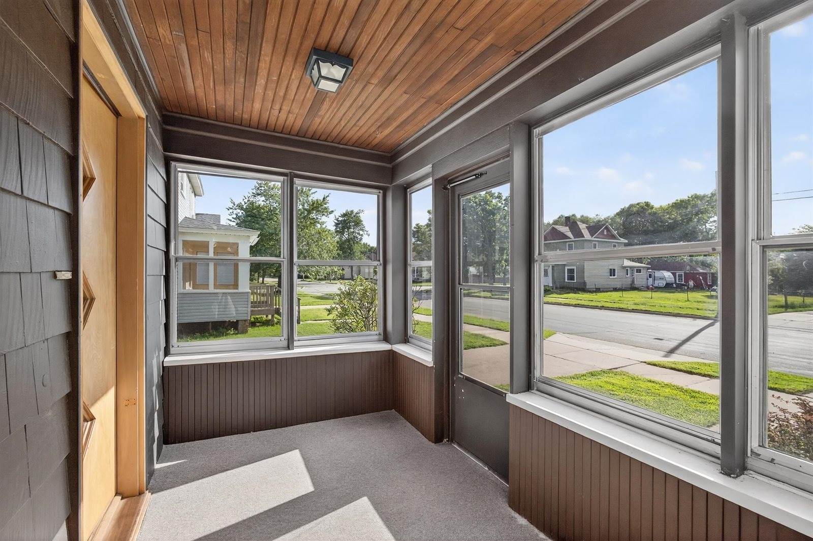 141 10th Street South, Wisconsin Rapids, WI 54494