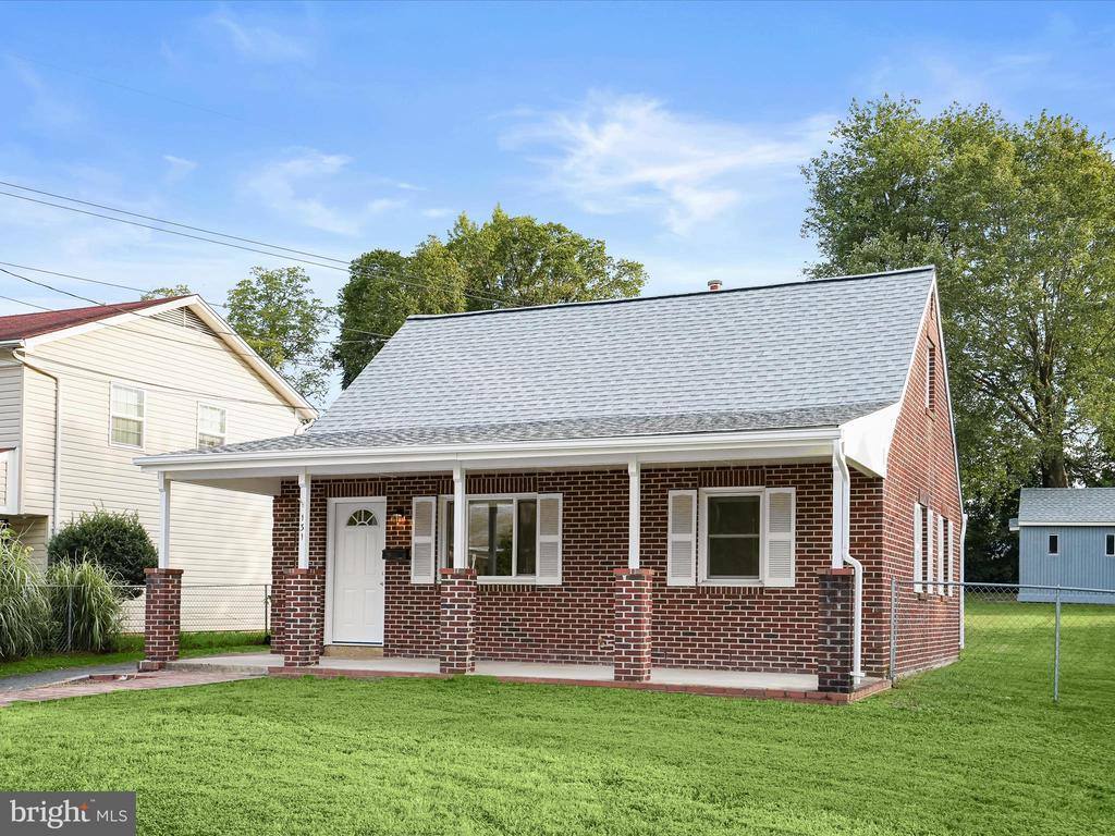 131 Martin Drive, Manassas Park, VA 20111