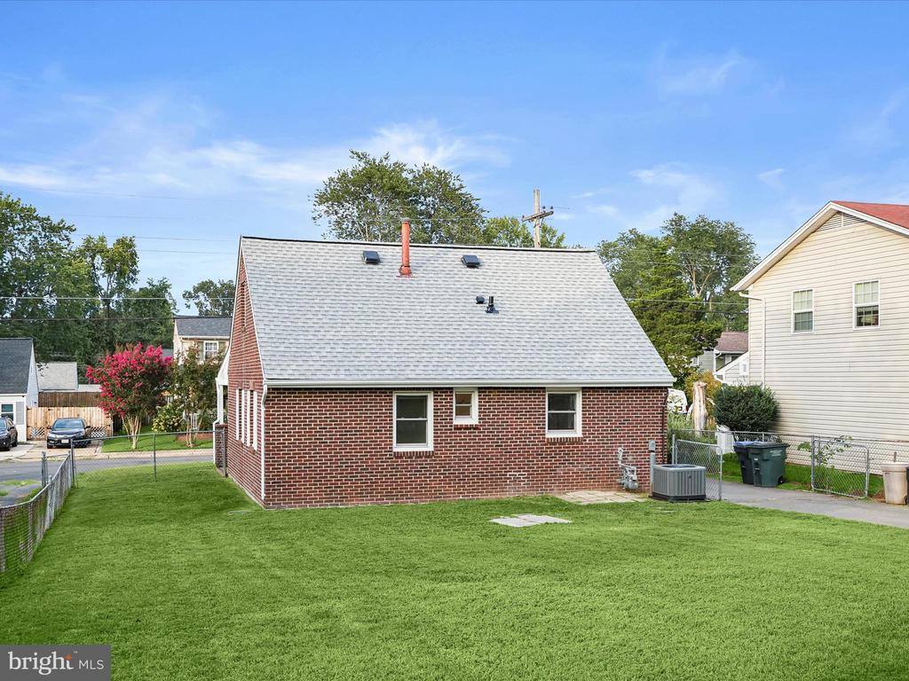 131 Martin Drive, Manassas Park, VA 20111