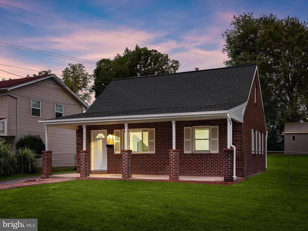 131 Martin Drive, Manassas Park, VA 20111