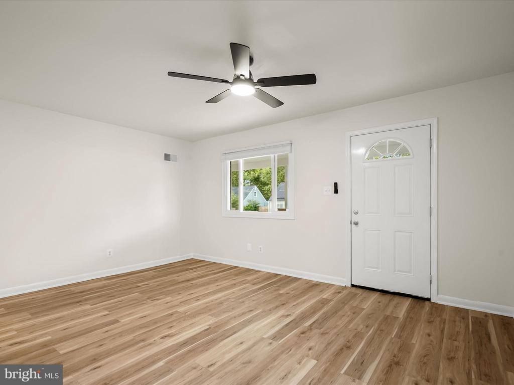 131 Martin Drive, Manassas Park, VA 20111