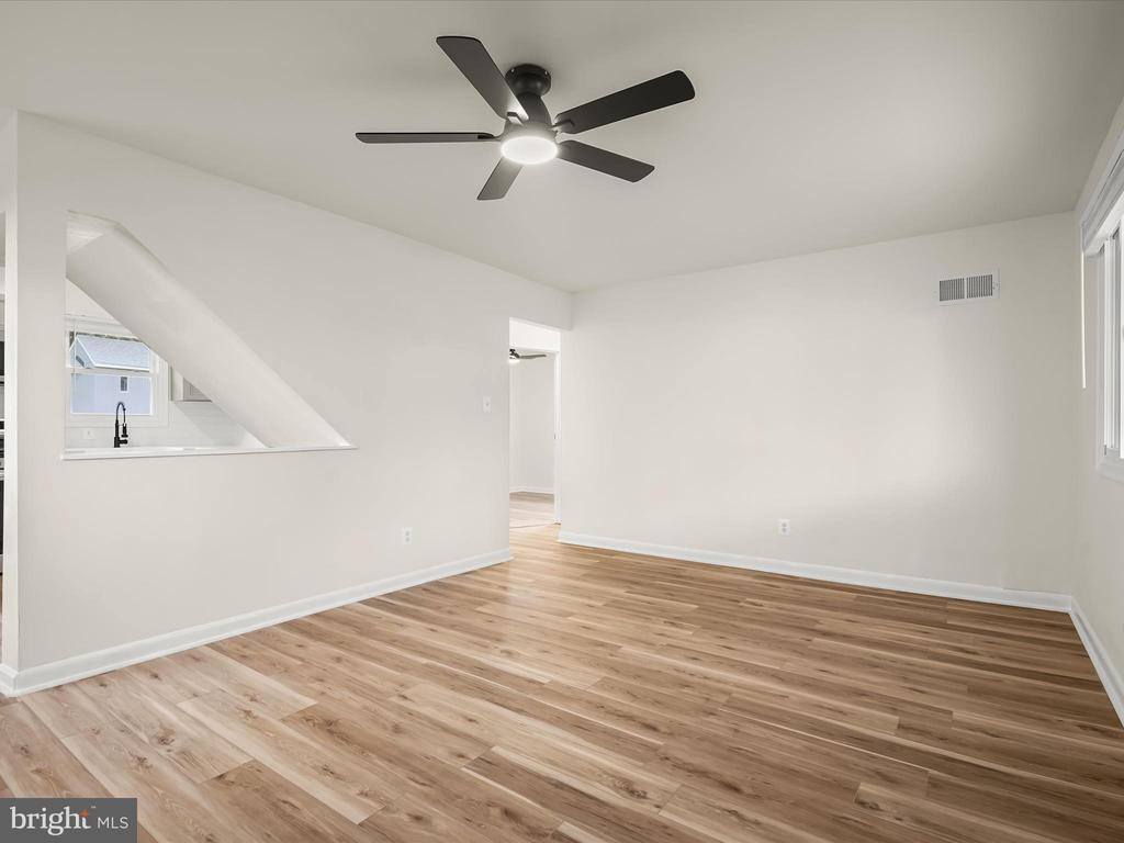 131 Martin Drive, Manassas Park, VA 20111