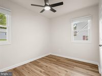 131 Martin Drive, Manassas Park, VA 20111