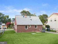 131 Martin Drive, Manassas Park, VA 20111