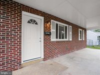 131 Martin Drive, Manassas Park, VA 20111