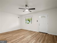 131 Martin Drive, Manassas Park, VA 20111