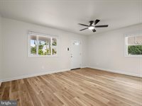 131 Martin Drive, Manassas Park, VA 20111