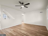 131 Martin Drive, Manassas Park, VA 20111