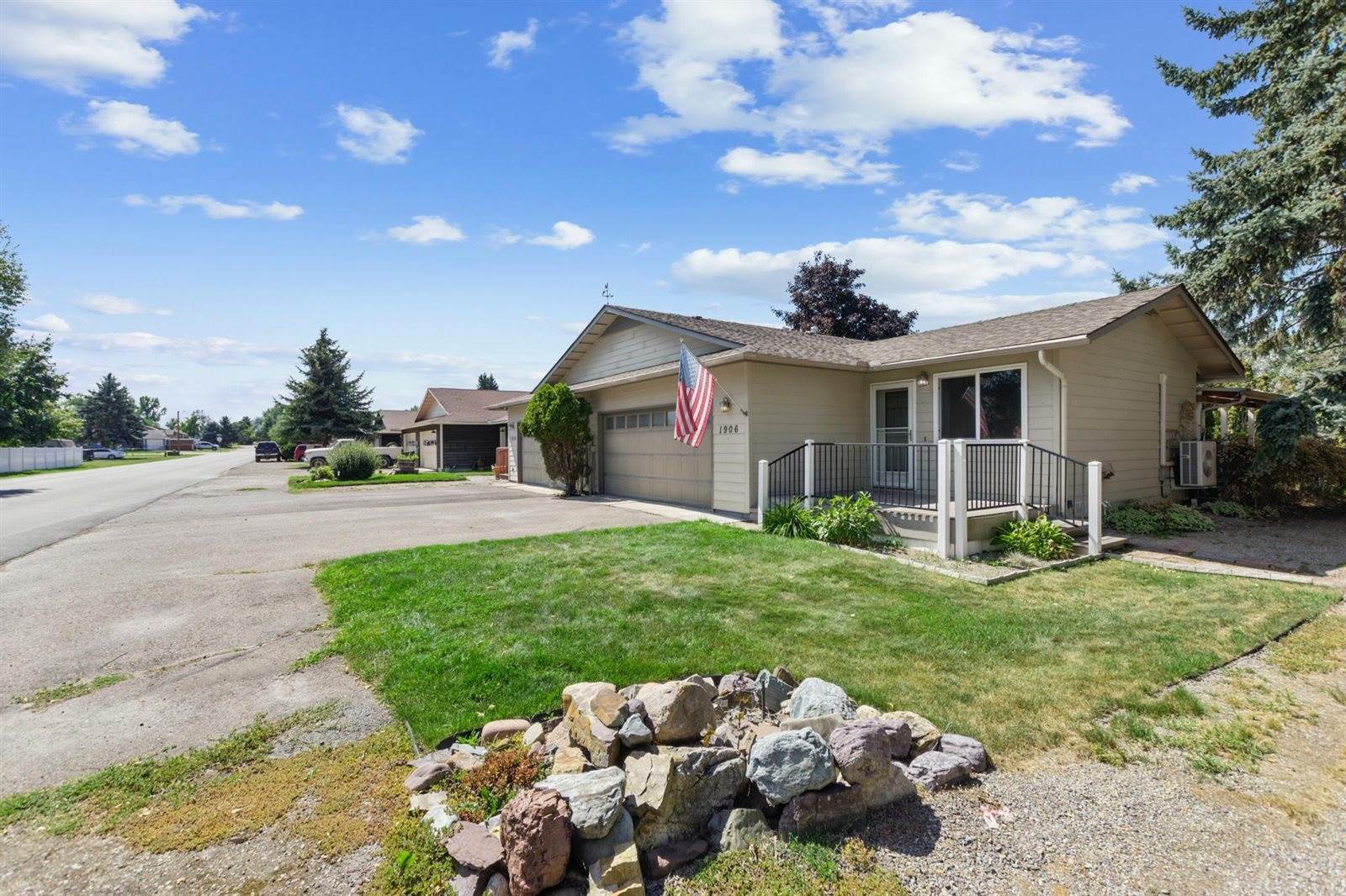 1906 South Woodland Drive, #1, Kalispell, MT 59901