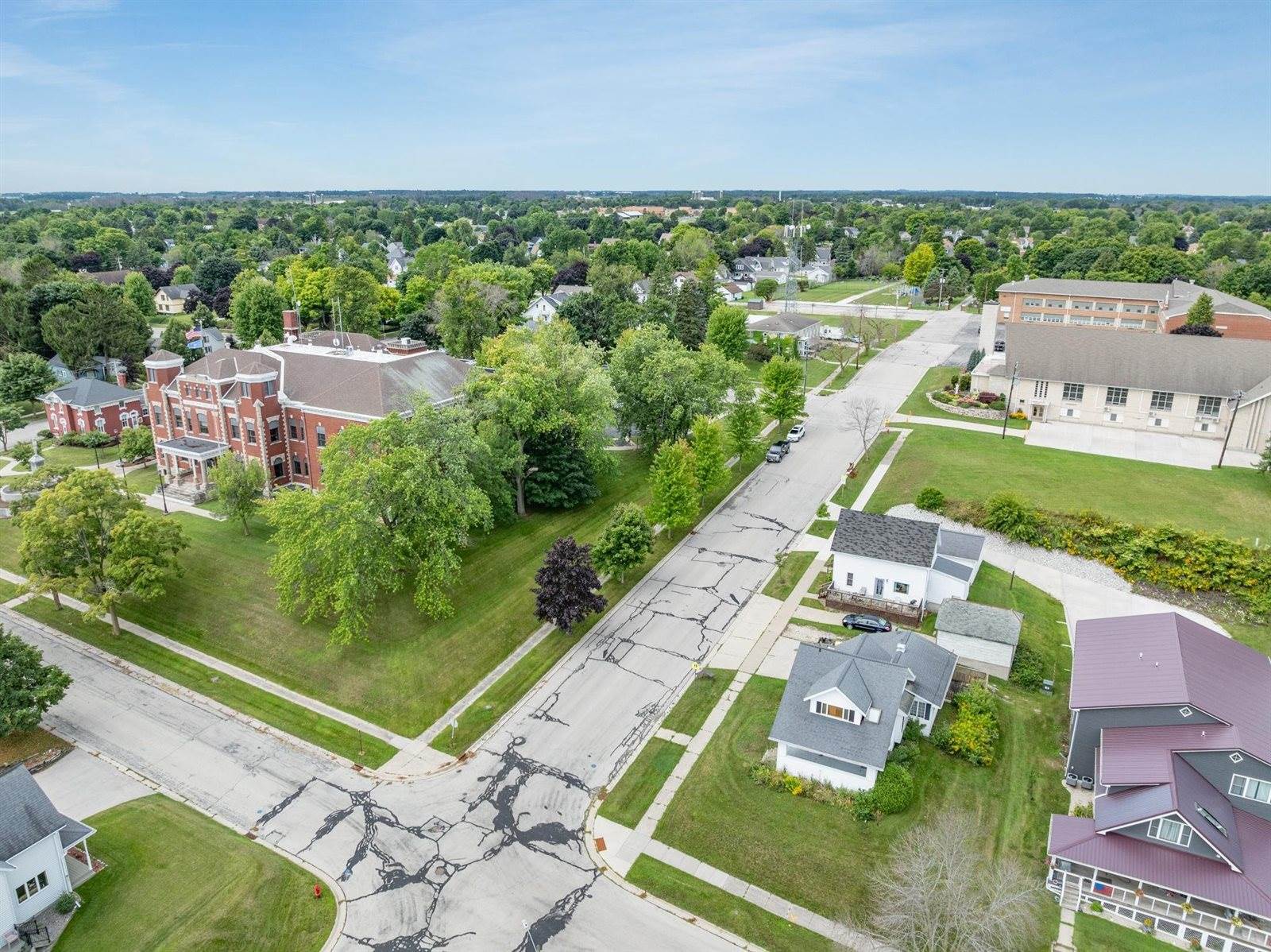 521 Dodge Street, Kewaunee, WI 54216