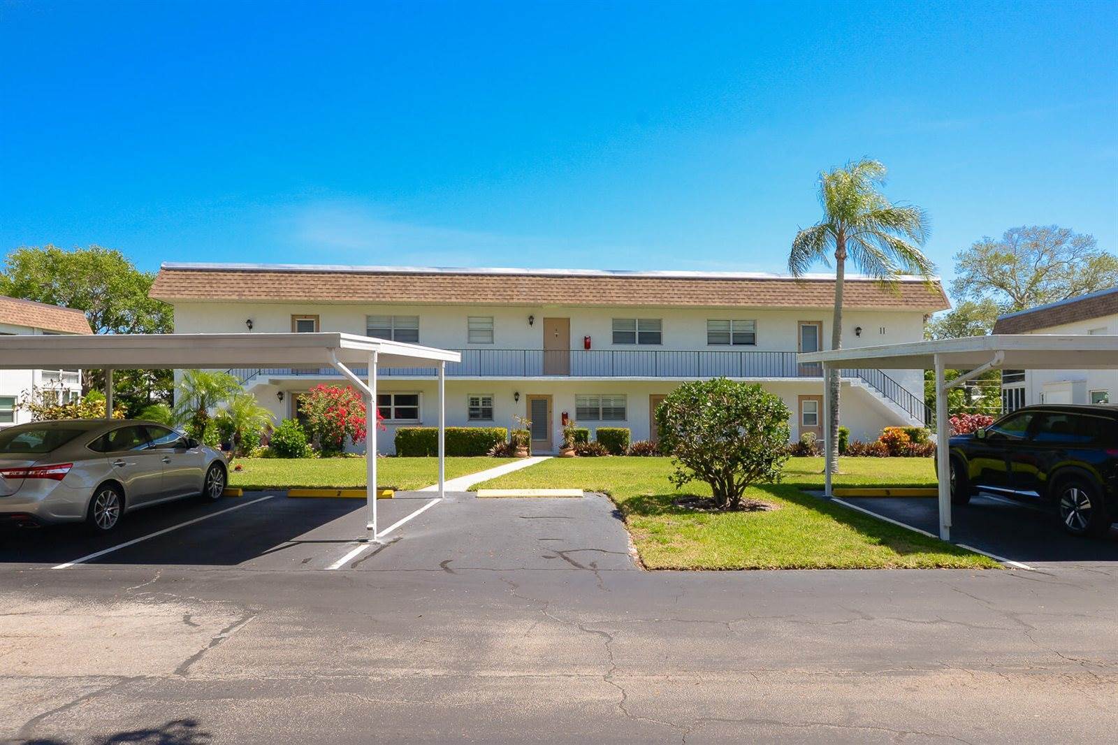 2950 SE Ocean Boulevard, Stuart, FL 34996