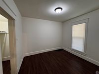 1531 SW 15th ST, Topeka, KS 66604