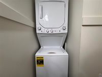 1531 SW 15th ST, Topeka, KS 66604