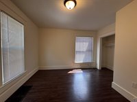 1531 SW 15th ST, Topeka, KS 66604