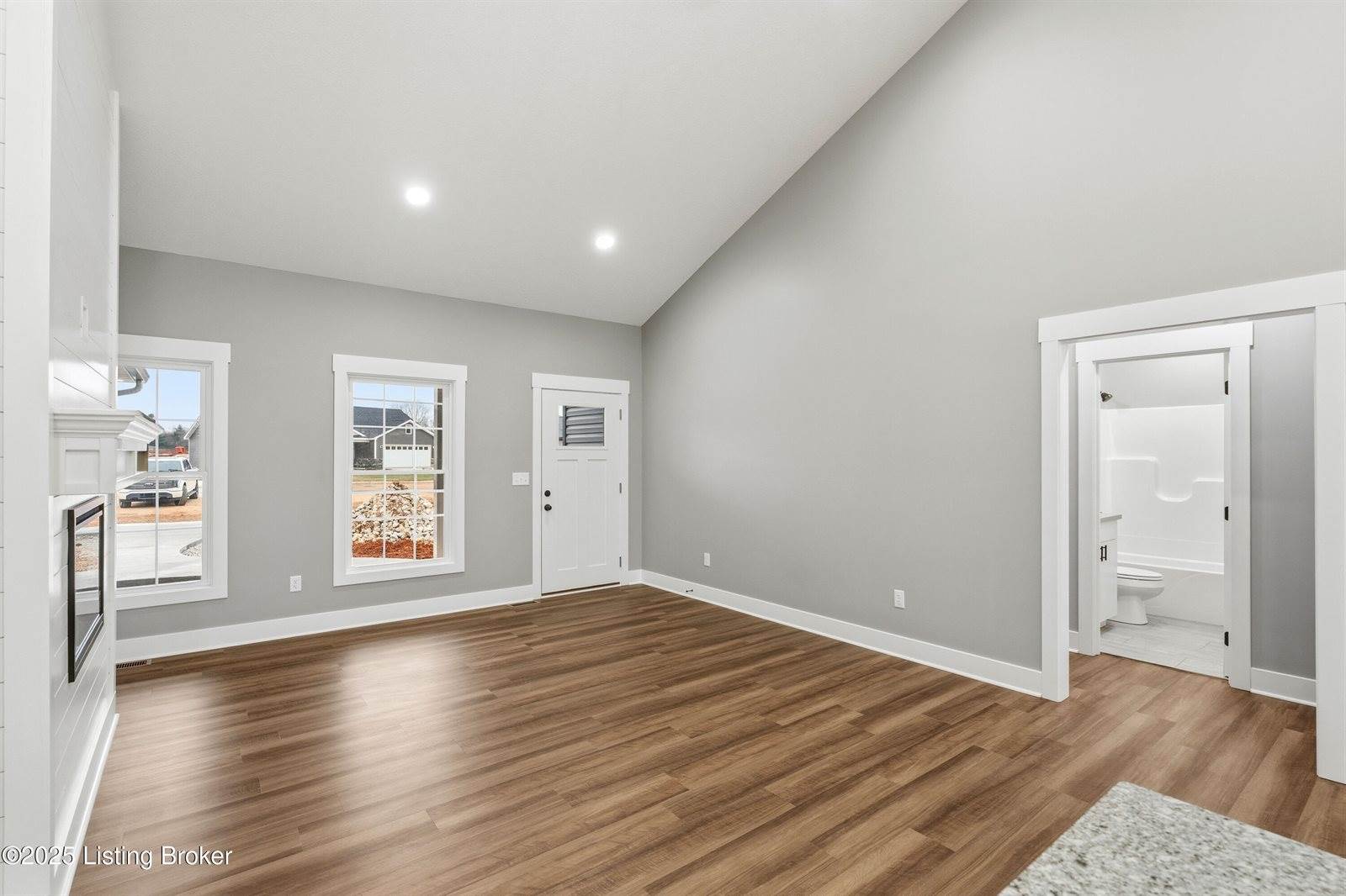 87 Betty Boyd Ln, Brandenburg, KY 40108