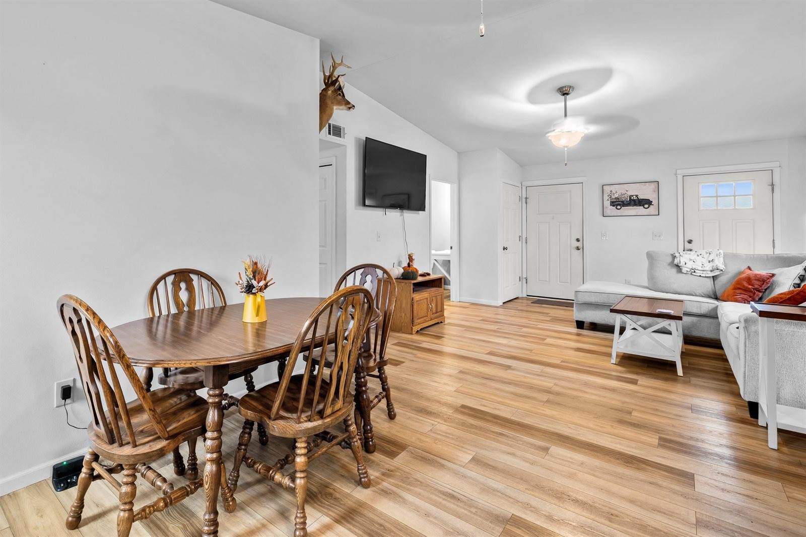 3816/3818 Kensington Place, Plover, WI 54467