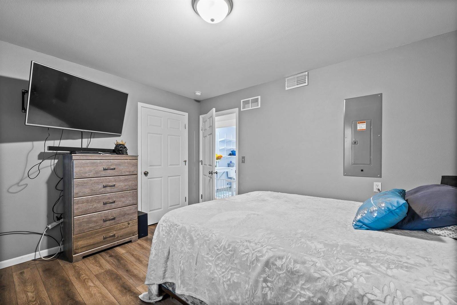 3816/3818 Kensington Place, Plover, WI 54467