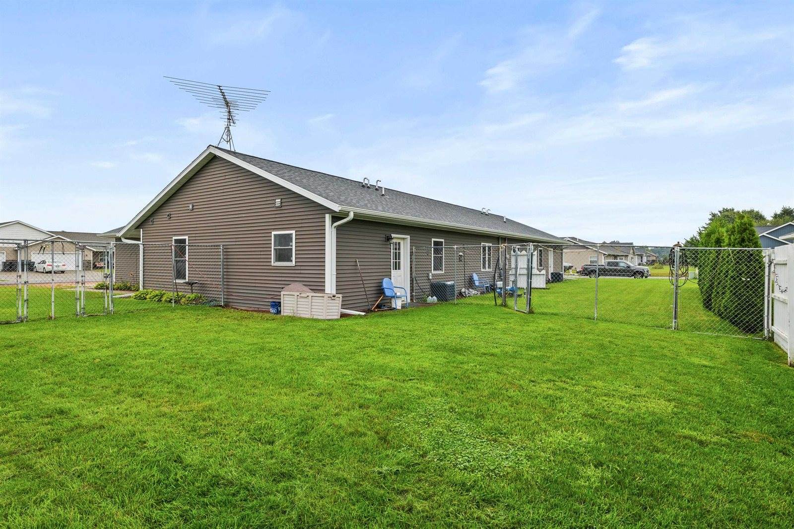 3816/3818 Kensington Place, Plover, WI 54467