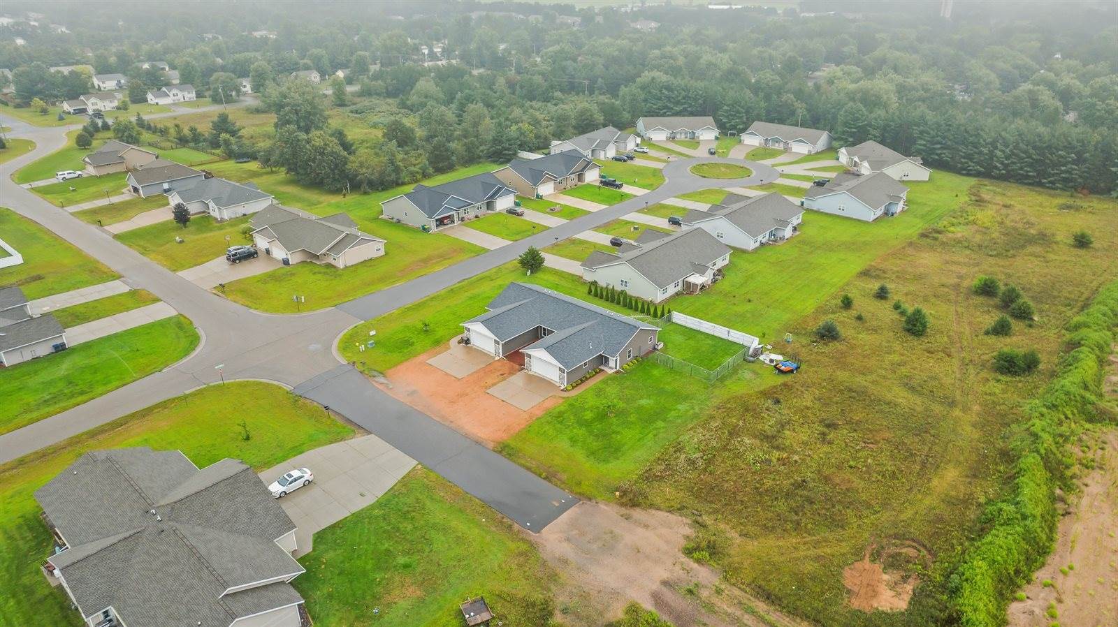 3816/3818 Kensington Place, Plover, WI 54467