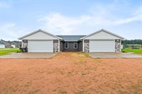3816/3818 Kensington Place, Plover, WI 54467