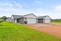 3816/3818 Kensington Place, Plover, WI 54467