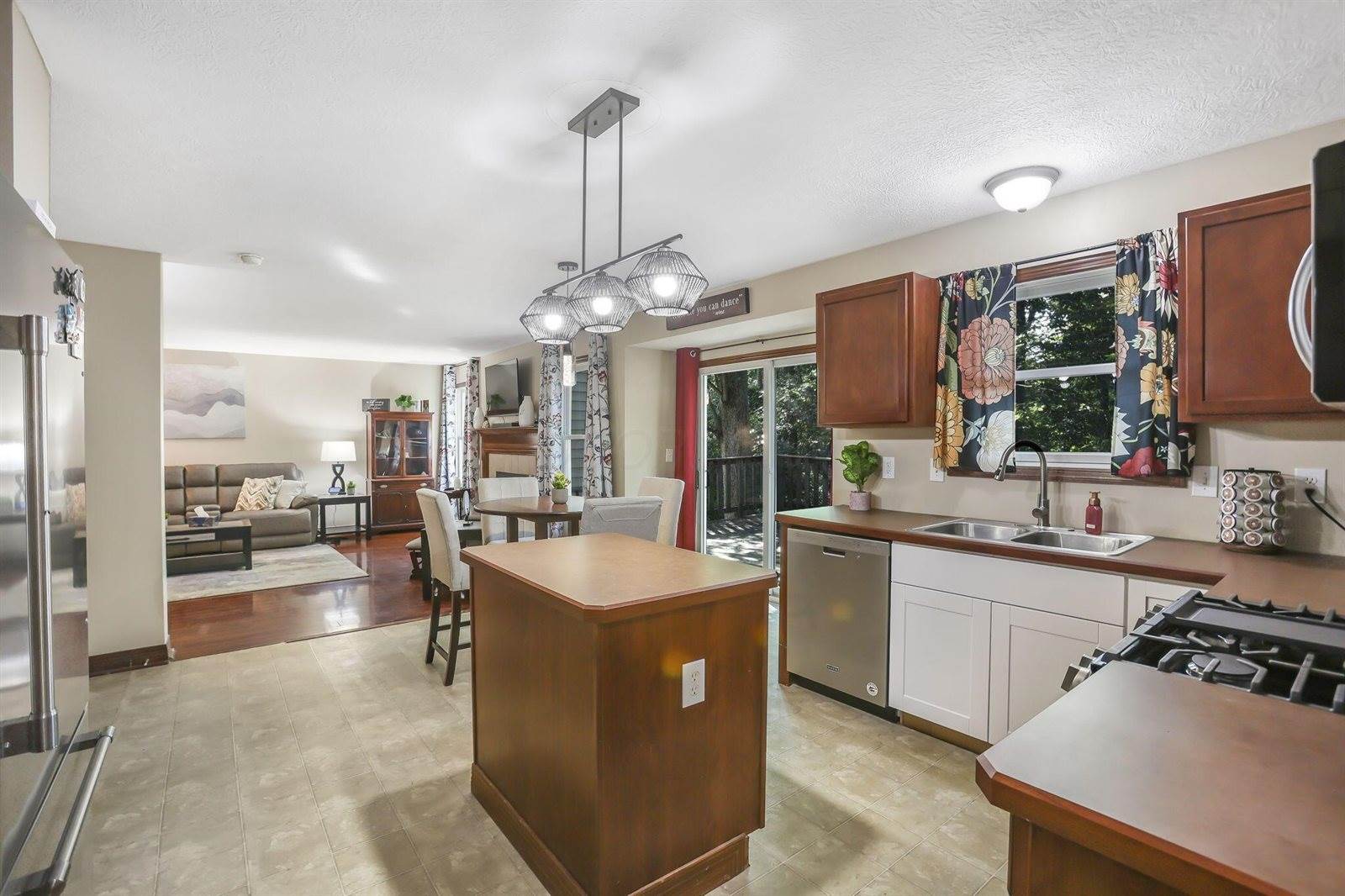 7846 Blacklick View Drive, Blacklick, OH 43004