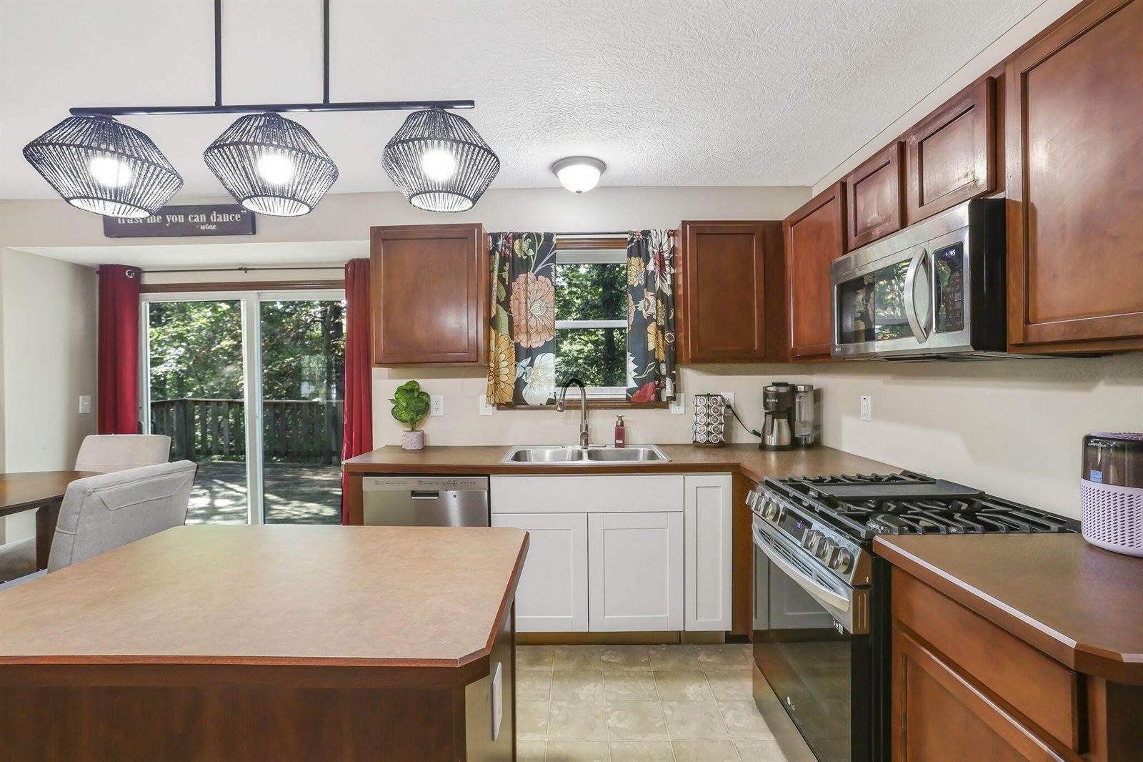 7846 Blacklick View Drive, Blacklick, OH 43004