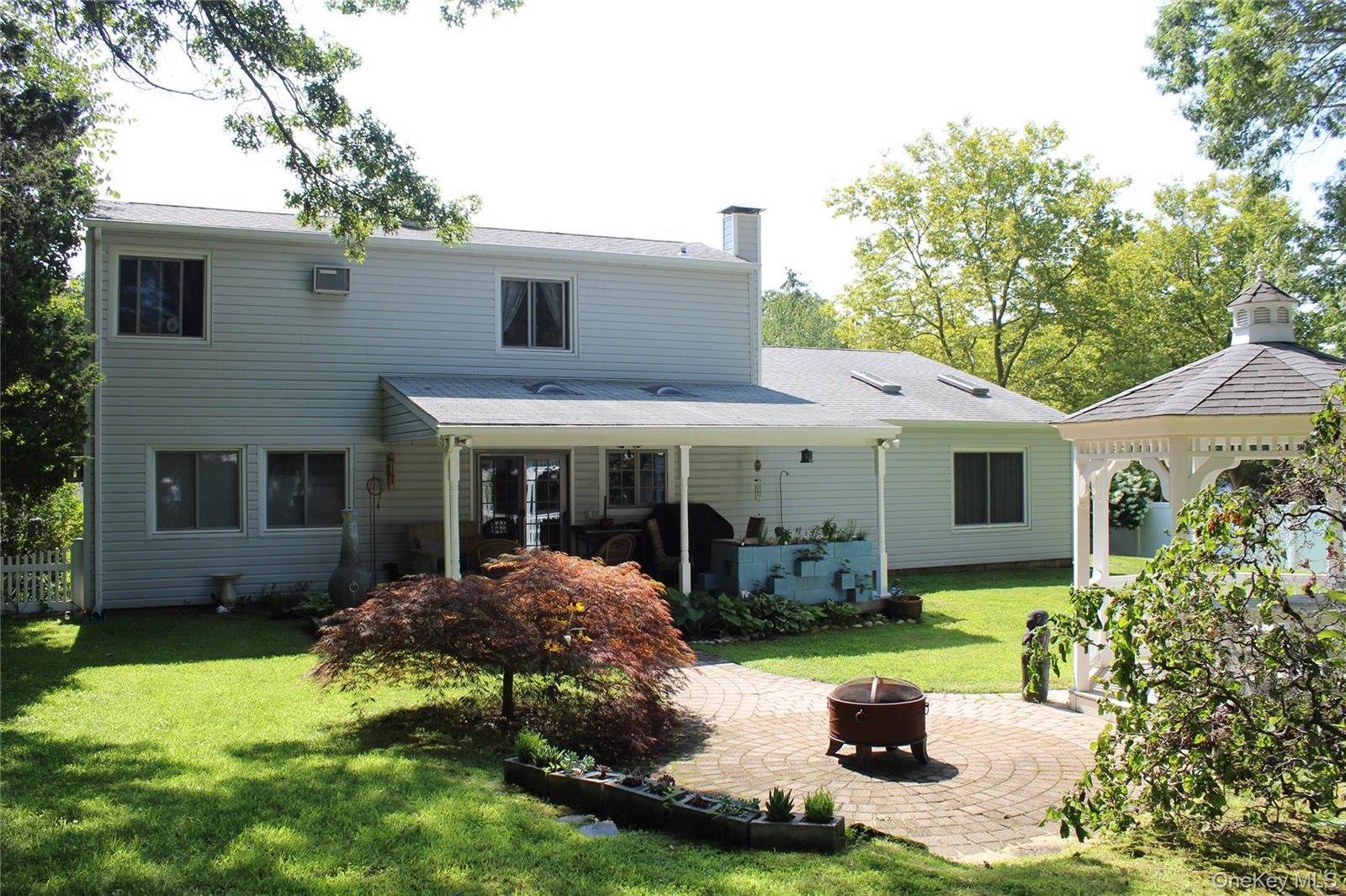 12 Sequoia Drive, Coram, NY 11727