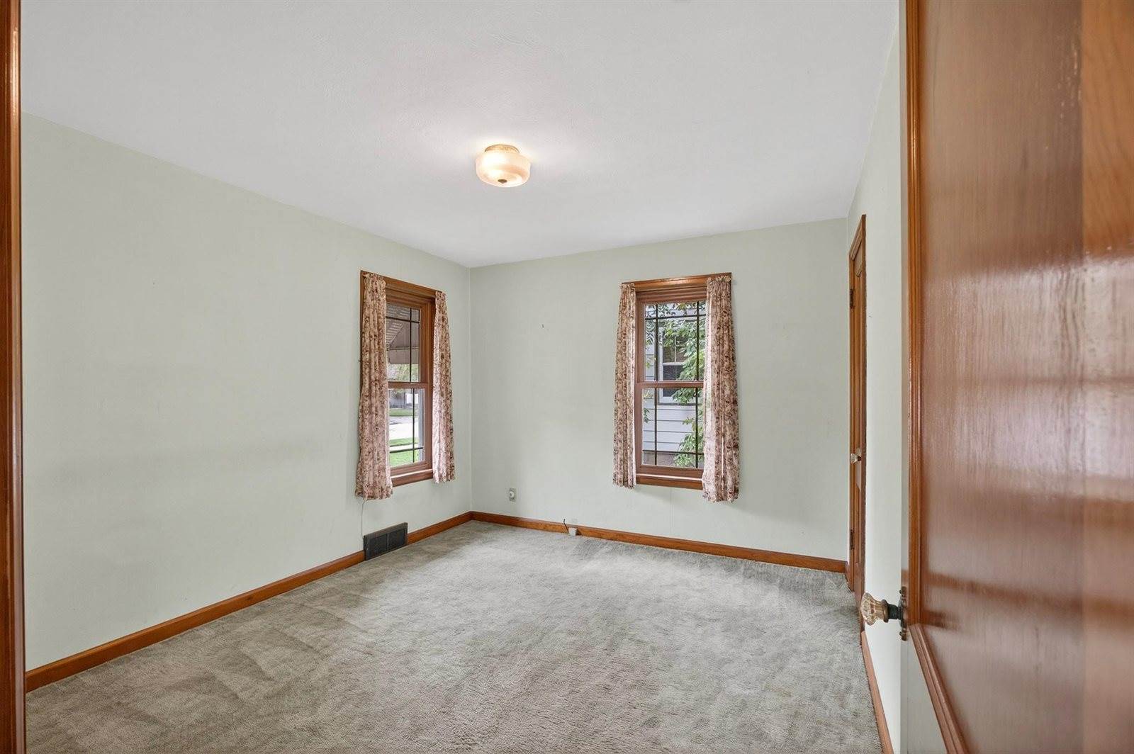 1010 11th Street South, Wisconsin Rapids, WI 54494