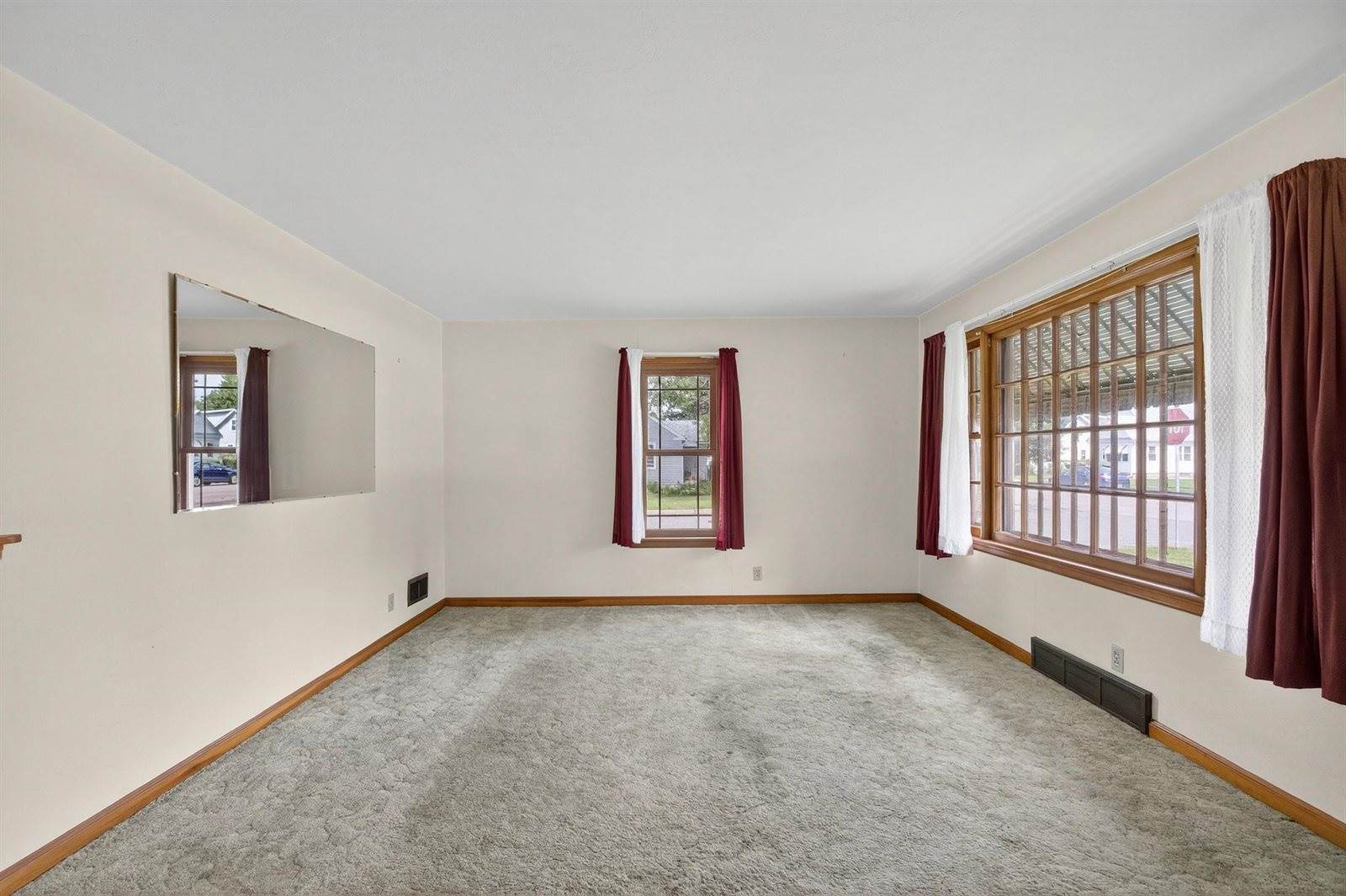 1010 11th Street South, Wisconsin Rapids, WI 54494