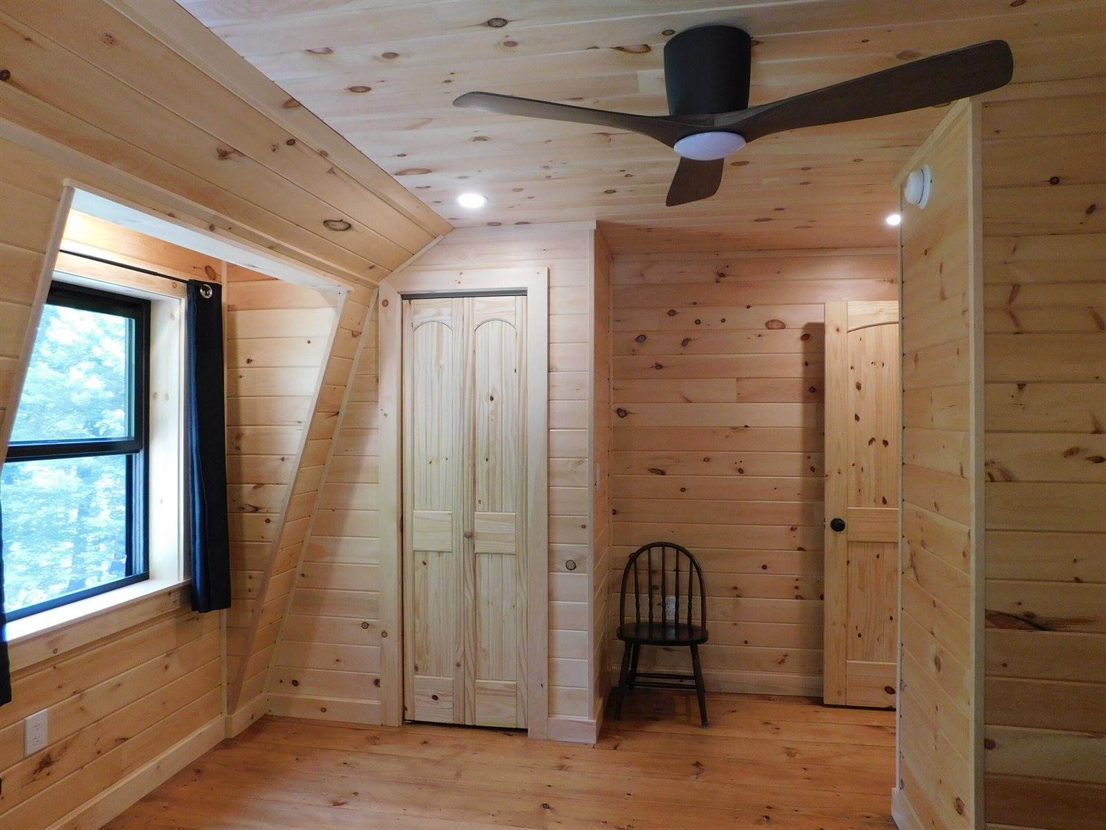 14 Tucker Road, Buckfield, ME 04220