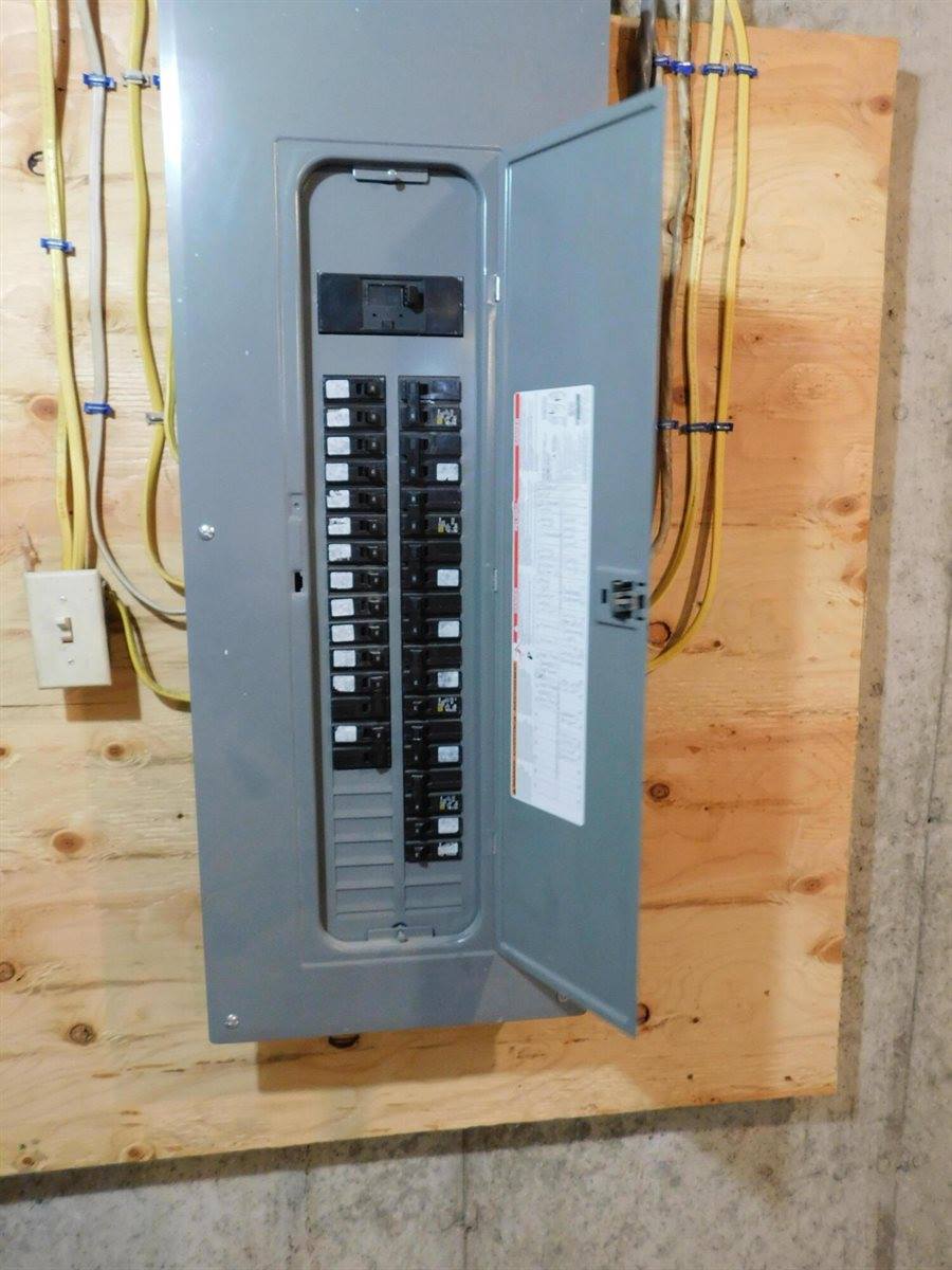 14 Tucker Road, Buckfield, ME 04220