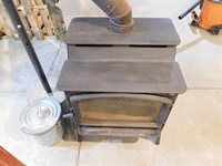 14 Tucker Road, Buckfield, ME 04220