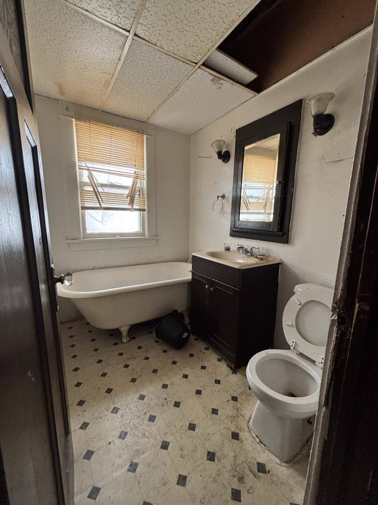 2608 N 45th STREET, Milwaukee, WI 53210