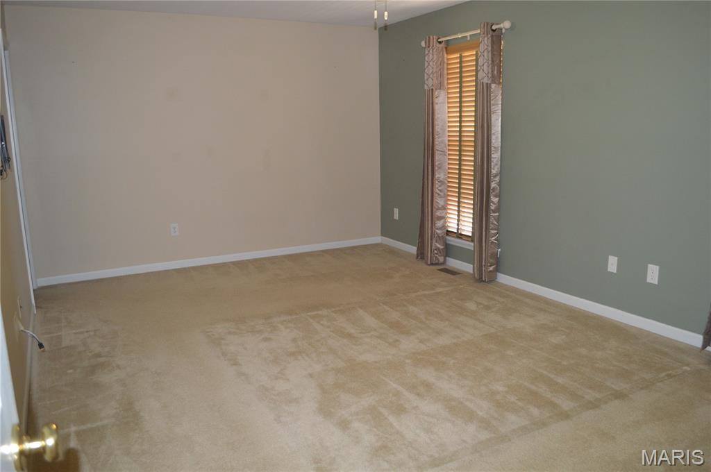 1313 Commons Circle, Cottleville, MO 63304