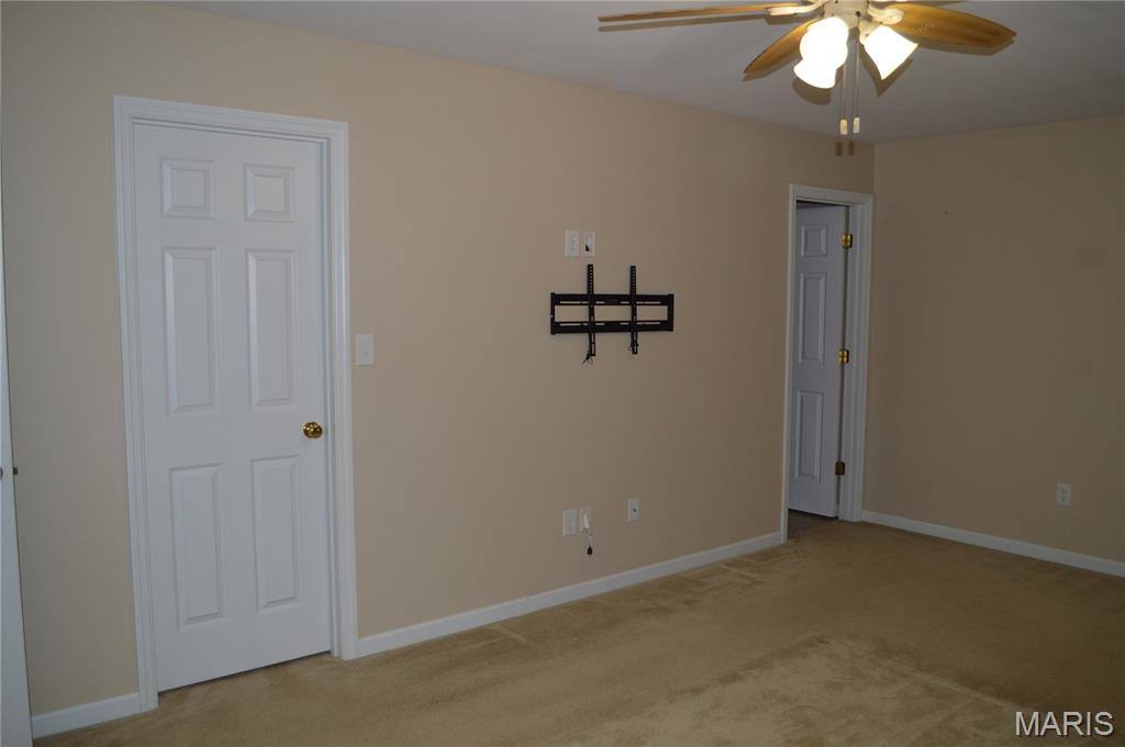 1313 Commons Circle, Cottleville, MO 63304