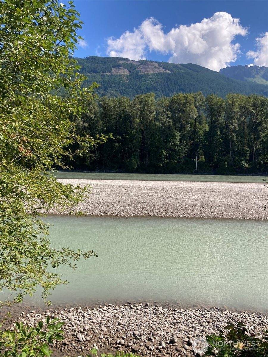 9535 Colony Lane, Concrete, WA 98237