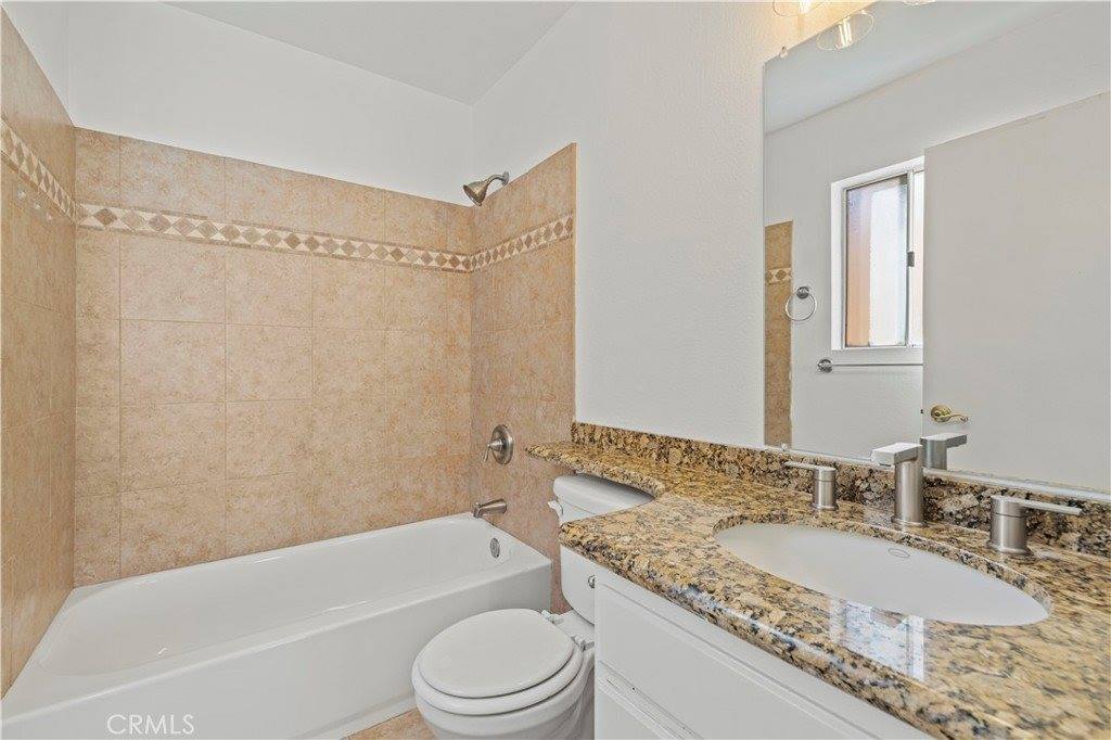 18728 Vista Del Canon, Newhall, CA 91321