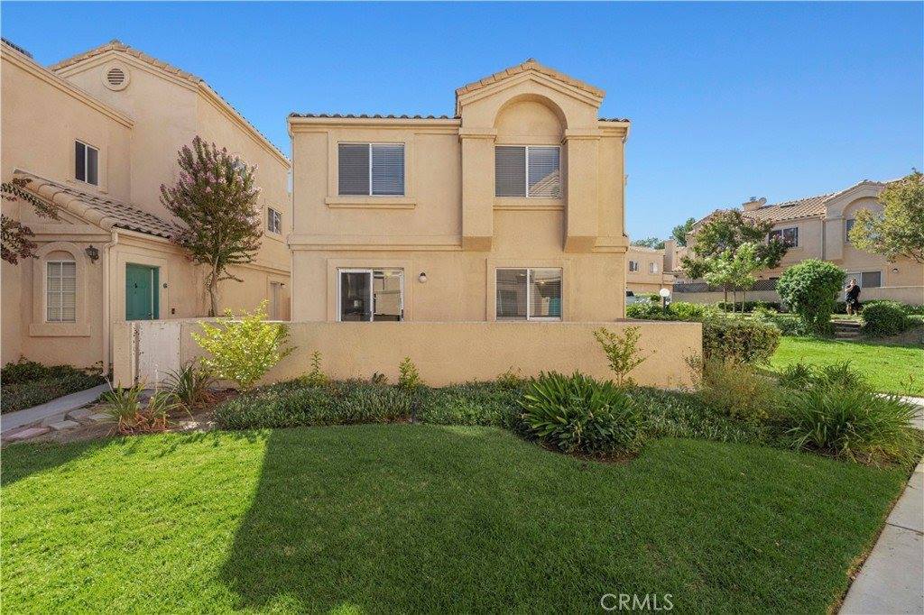 18728 Vista Del Canon, Newhall, CA 91321