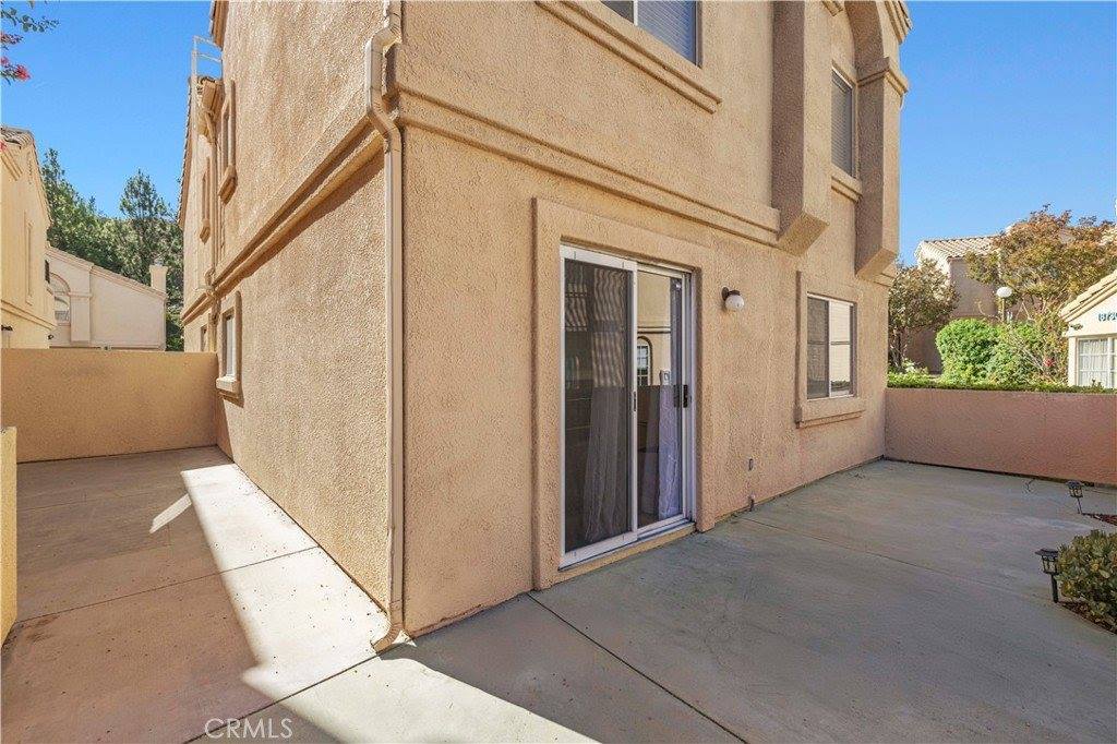 18728 Vista Del Canon, Newhall, CA 91321