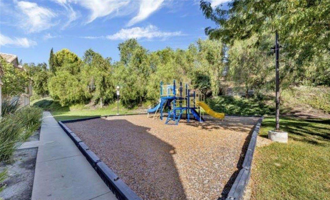 18728 Vista Del Canon, Newhall, CA 91321