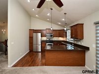 18704 Washington Street, Omaha, NE 68135