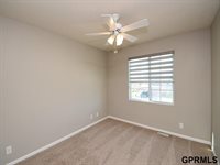 18704 Washington Street, Omaha, NE 68135