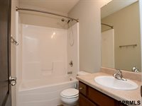 18704 Washington Street, Omaha, NE 68135