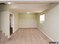 18704 Washington Street, Omaha, NE 68135