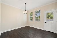 9710 W Lakeshore Dr, Tyler, TX 75709