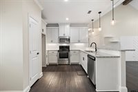 9710 W Lakeshore Dr, Tyler, TX 75709