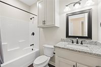 9710 W Lakeshore Dr, Tyler, TX 75709